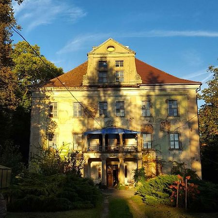 Palac Rzasiny Gryfów Śląski Exterior foto