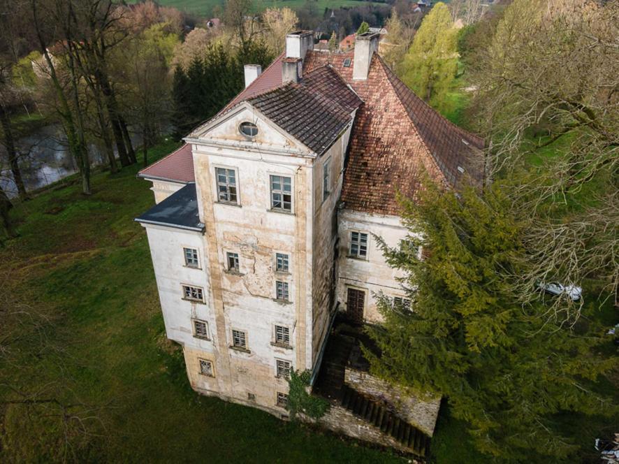 Palac Rzasiny Gryfów Śląski Exterior foto