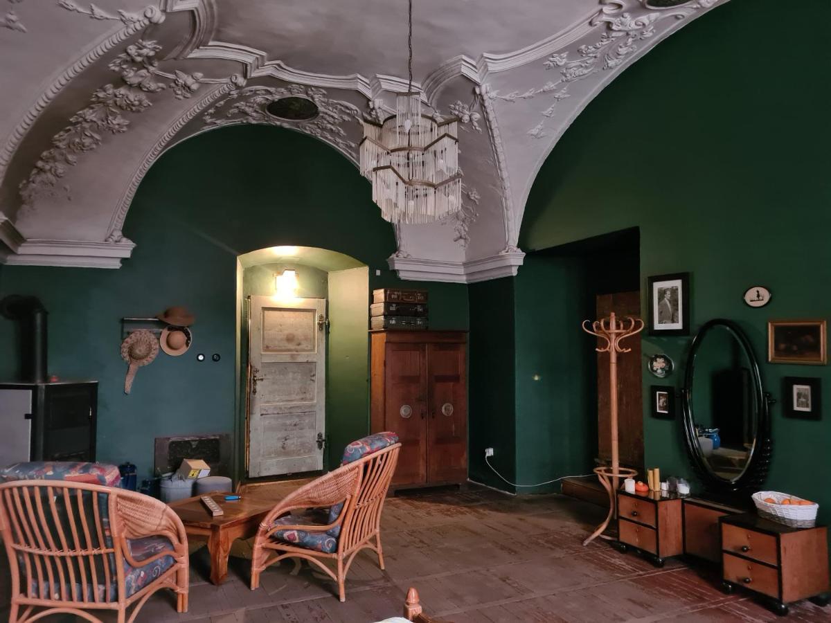 Palac Rzasiny Gryfów Śląski Exterior foto