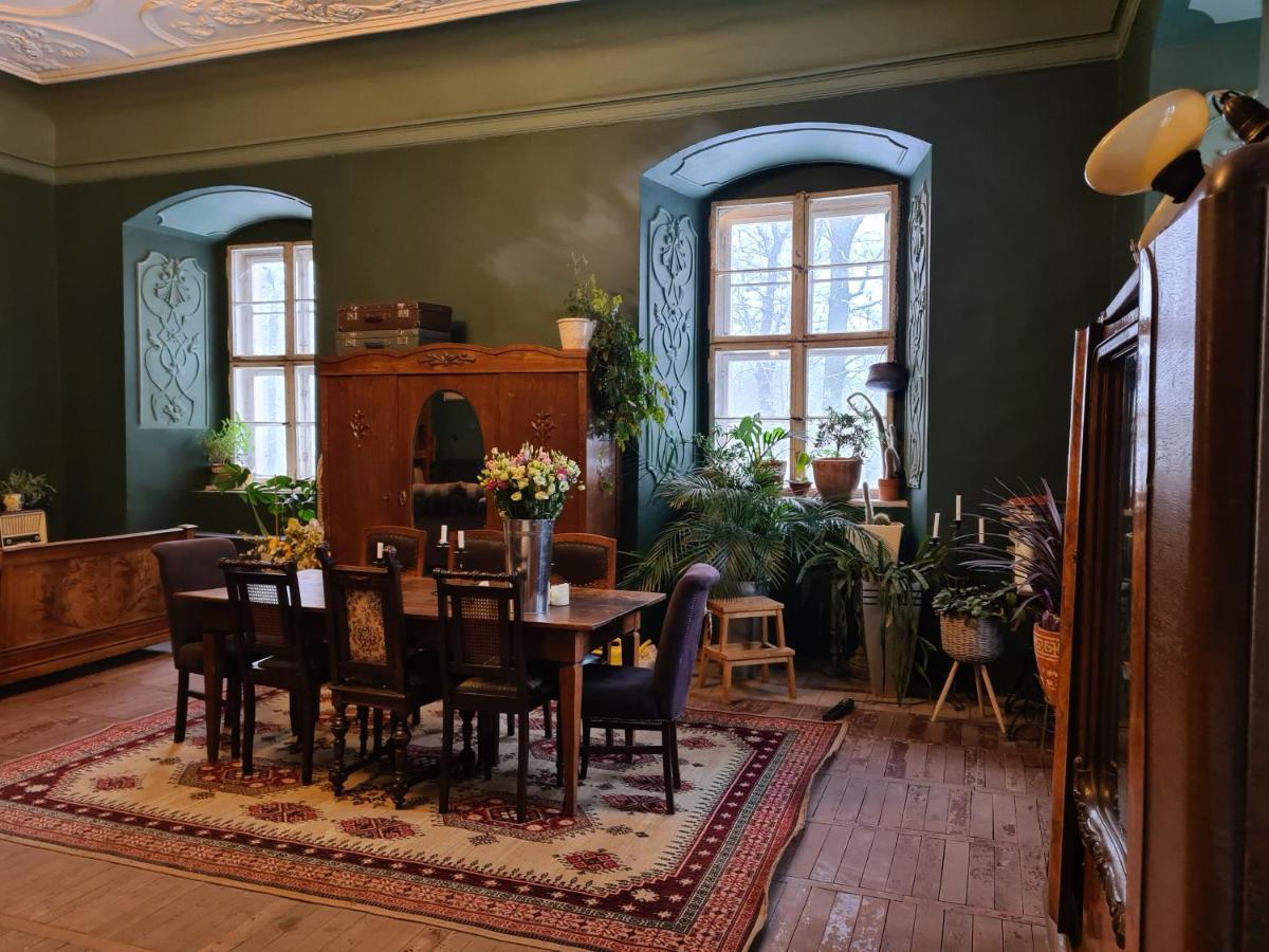 Palac Rzasiny Gryfów Śląski Exterior foto