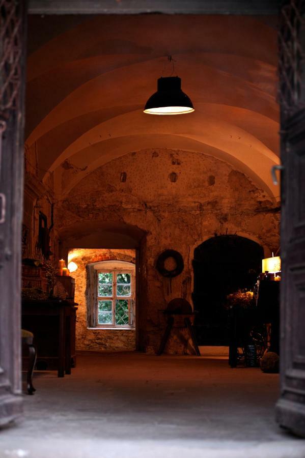 Palac Rzasiny Gryfów Śląski Exterior foto
