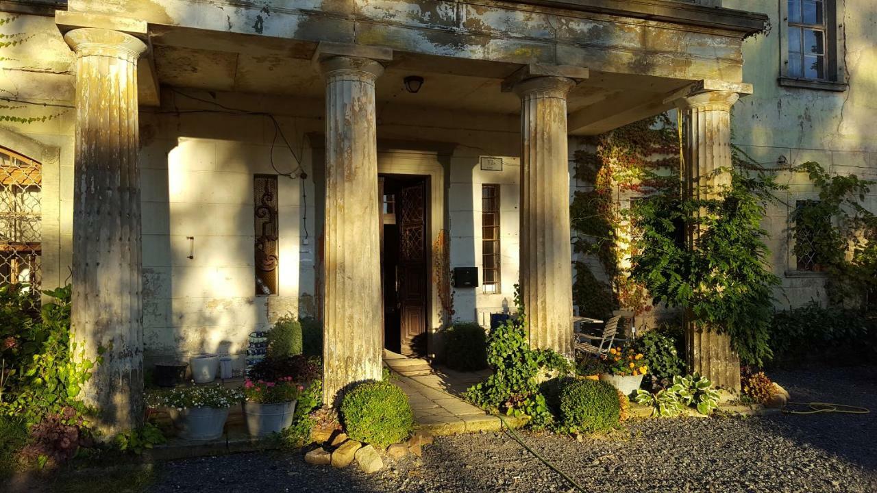 Palac Rzasiny Gryfów Śląski Exterior foto